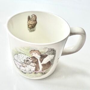 Vintage Wedgwood Beatrix Potter Mrs Tiggy Winkle Cup Mug England Porcelain 200ml